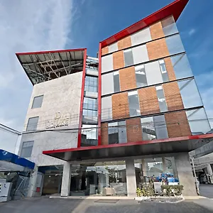 D-luxe 3*, Kochi India