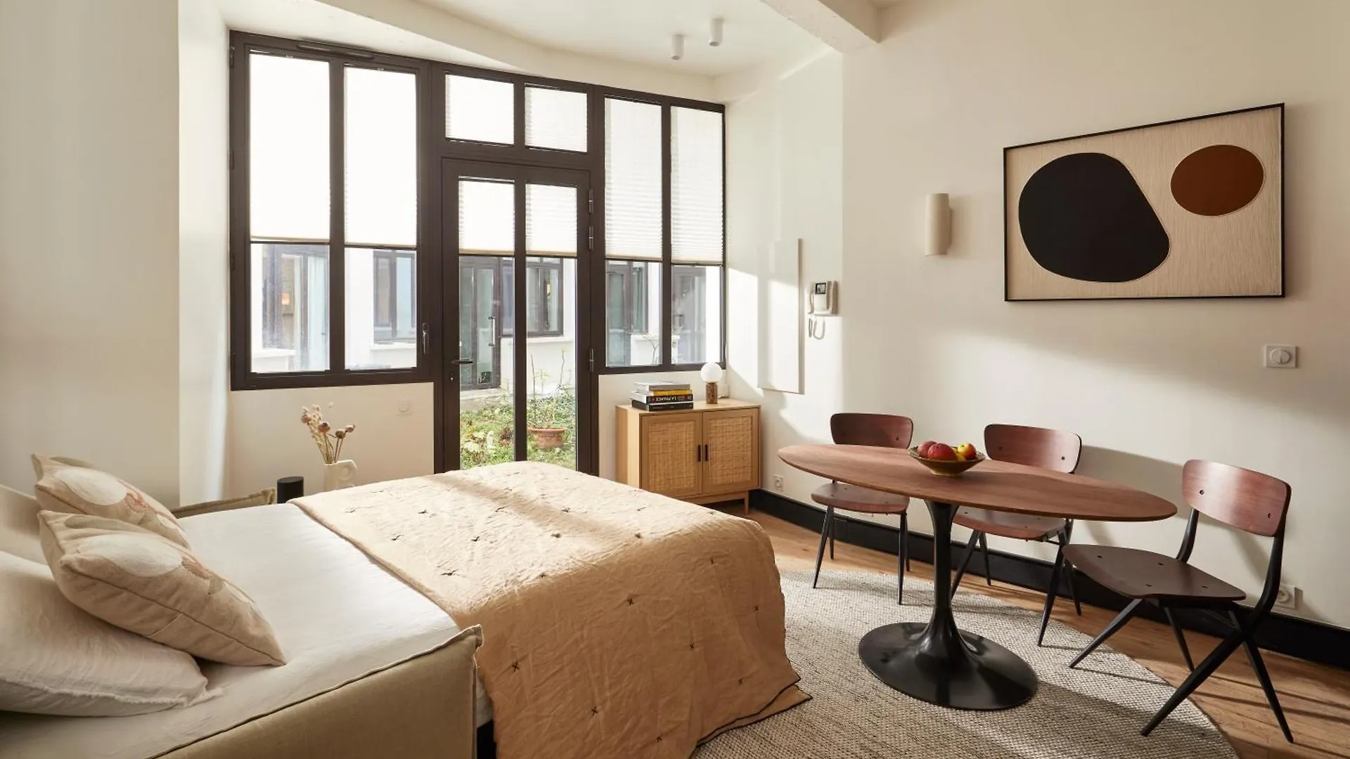 Cosy 1Br With Outside Space Near Canal Saint Martin Paris 0*,  France